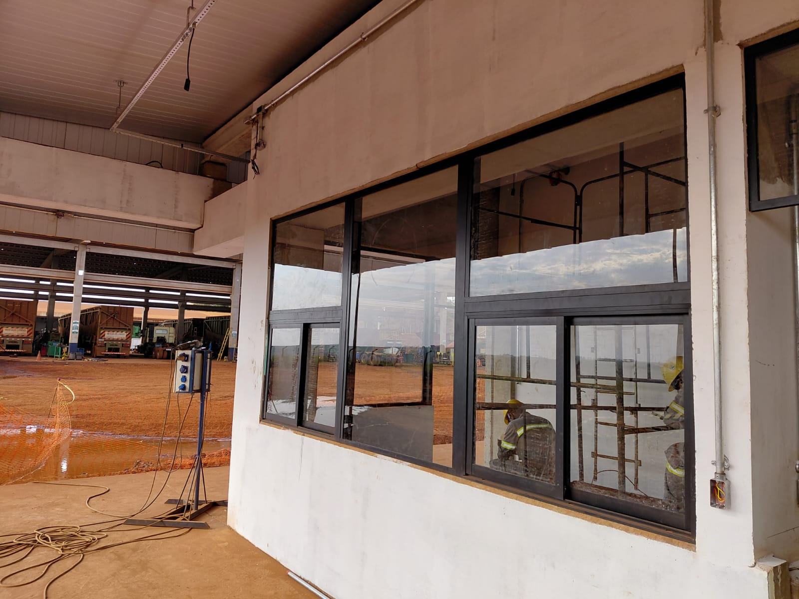 FIRENZE ESQUADRIAS BATATAIS (13)